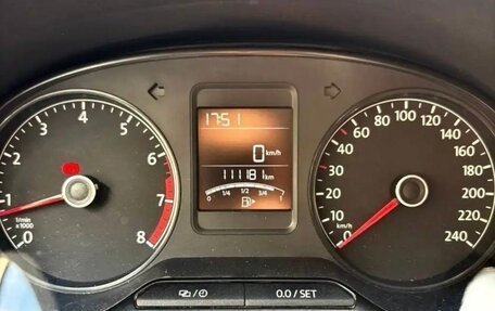 Volkswagen Polo VI (EU Market), 2019 год, 1 200 000 рублей, 13 фотография