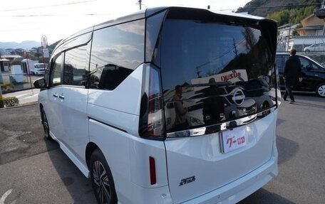 Nissan Serena, 2022 год, 1 700 009 рублей, 4 фотография