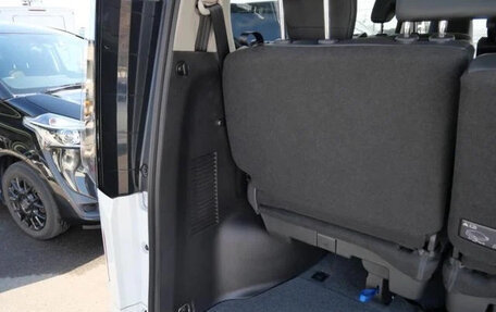 Nissan Serena, 2022 год, 1 700 009 рублей, 20 фотография