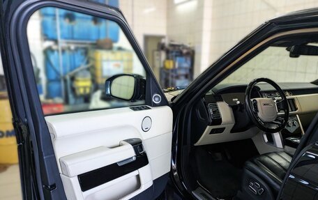 Land Rover Range Rover IV рестайлинг, 2013 год, 3 600 000 рублей, 4 фотография