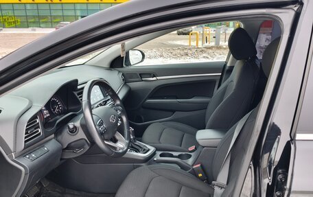 Hyundai Elantra VI рестайлинг, 2019 год, 1 790 000 рублей, 17 фотография