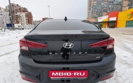 Hyundai Elantra VI рестайлинг, 2019 год, 1 790 000 рублей, 10 фотография