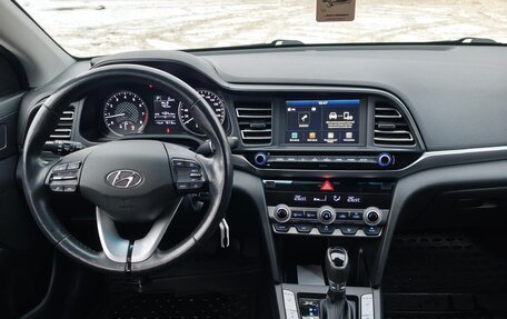 Hyundai Elantra VI рестайлинг, 2019 год, 1 790 000 рублей, 25 фотография