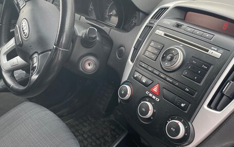 KIA cee'd I рестайлинг, 2010 год, 610 000 рублей, 7 фотография