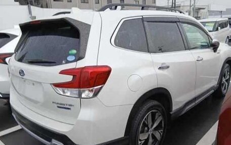 Subaru Forester, 2021 год, 2 280 000 рублей, 2 фотография