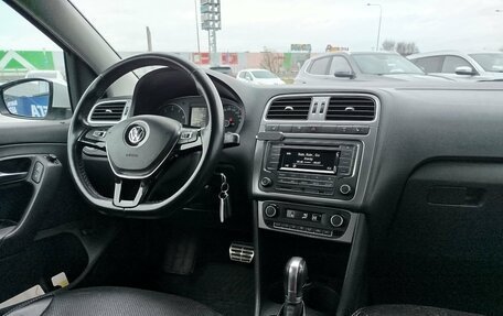 Volkswagen Polo VI (EU Market), 2016 год, 990 000 рублей, 10 фотография