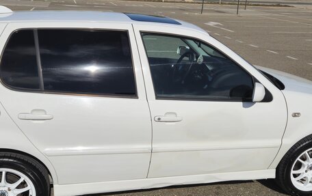 Volkswagen Polo III рестайлинг, 2001 год, 390 000 рублей, 5 фотография