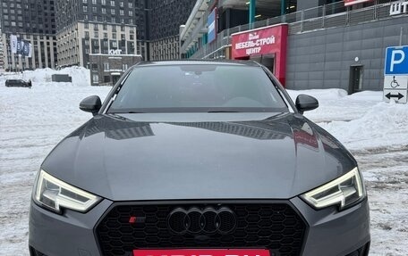 Audi A4, 2019 год, 2 400 000 рублей, 8 фотография