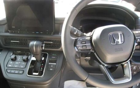 Honda Stepwgn, 2026 год, 3 450 000 рублей, 13 фотография