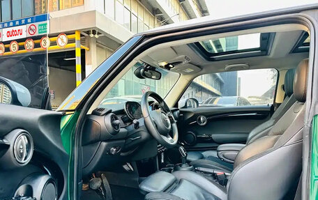 MINI Hatch, 2021 год, 1 800 000 рублей, 7 фотография