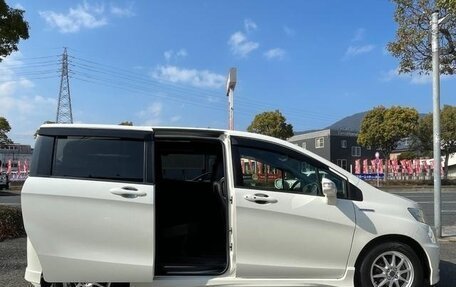 Honda Freed I, 2016 год, 927 000 рублей, 6 фотография