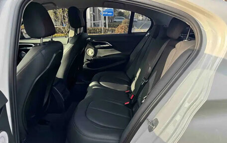 BMW 1 серия, 2023 год, 1 750 000 рублей, 9 фотография