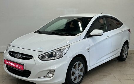 Hyundai Solaris II рестайлинг, 2014 год, 990 000 рублей, 1 фотография