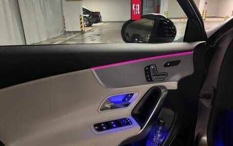 Mercedes-Benz A-Класс, 2019 год, 4 350 000 рублей, 18 фотография