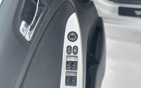 Hyundai Solaris II рестайлинг, 2011 год, 550 000 рублей, 9 фотография