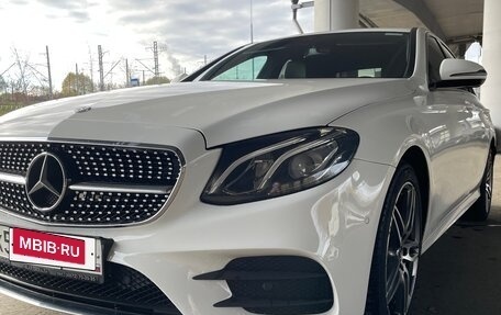 Mercedes-Benz E-Класс, 2020 год, 3 150 000 рублей, 7 фотография