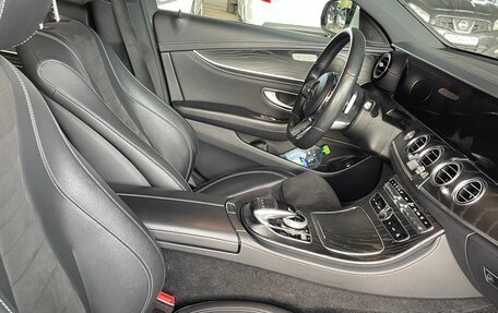 Mercedes-Benz E-Класс, 2020 год, 3 150 000 рублей, 16 фотография