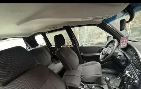 Chevrolet Niva I рестайлинг, 2016 год, 950 000 рублей, 6 фотография