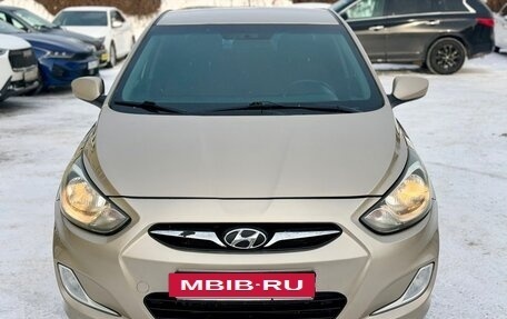 Hyundai Solaris II рестайлинг, 2012 год, 610 000 рублей, 2 фотография