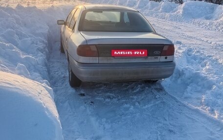 Ford Mondeo I, 1994 год, 125 000 рублей, 2 фотография