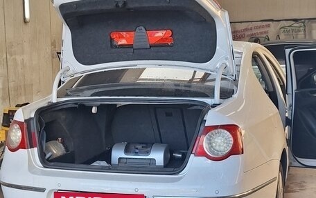 Volkswagen Passat B6, 2009 год, 600 000 рублей, 2 фотография