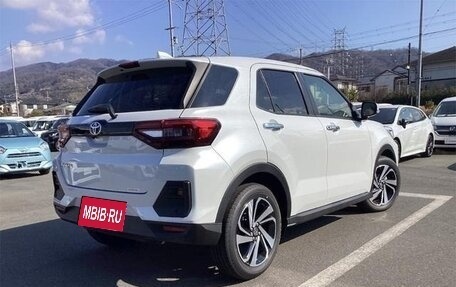 Toyota Raize I, 2024 год, 2 300 000 рублей, 4 фотография