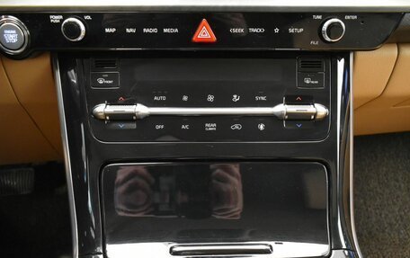 KIA Carnival, 2022 год, 3 999 000 рублей, 16 фотография