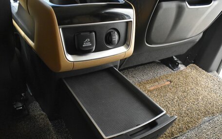 KIA Carnival, 2022 год, 3 999 000 рублей, 24 фотография