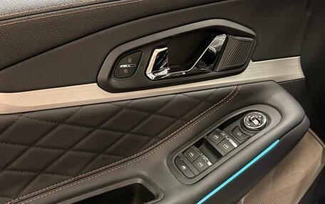 CheryExeed TXL, 2022 год, 2 389 000 рублей, 4 фотография