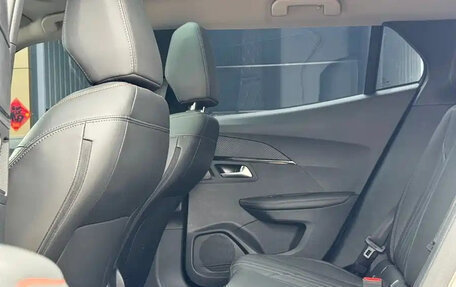 Peugeot 2008 II, 2023 год, 1 600 000 рублей, 7 фотография