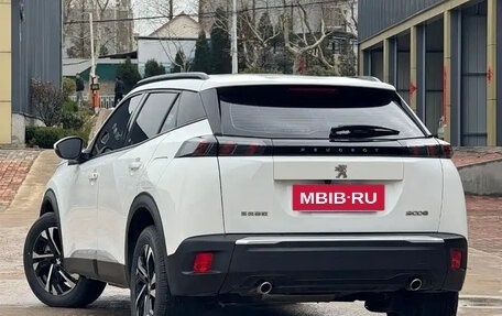 Peugeot 2008 II, 2023 год, 1 600 000 рублей, 9 фотография