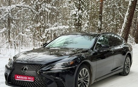 Lexus LS IV, 2018 год, 6 000 000 рублей, 1 фотография