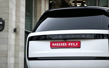 Land Rover Range Rover IV рестайлинг, 2022 год, 21 000 000 рублей, 6 фотография