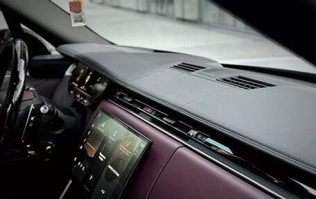 Land Rover Range Rover IV рестайлинг, 2022 год, 21 000 000 рублей, 11 фотография