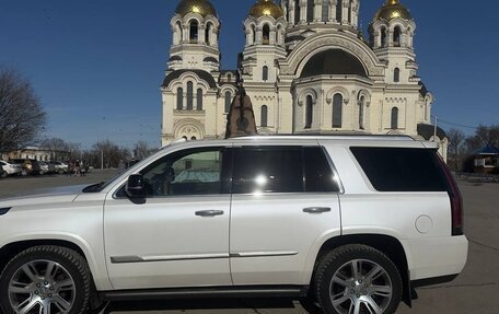 Cadillac Escalade IV, 2016 год, 3 990 000 рублей, 3 фотография