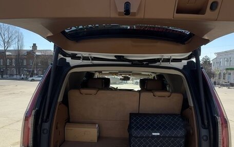 Cadillac Escalade IV, 2016 год, 3 990 000 рублей, 34 фотография