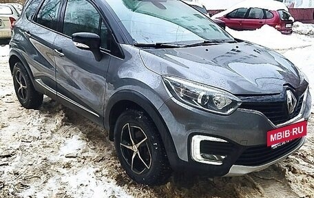 Renault Kaptur I рестайлинг, 2016 год, 1 070 000 рублей, 4 фотография
