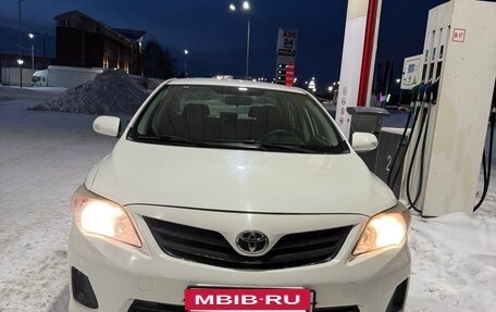 Toyota Corolla, 2011 год, 830 000 рублей, 3 фотография