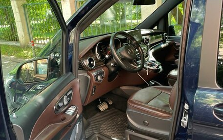 Mercedes-Benz V-Класс, 2018 год, 4 900 000 рублей, 12 фотография