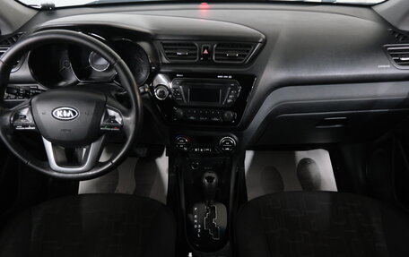 KIA Rio III рестайлинг, 2012 год, 999 000 рублей, 14 фотография