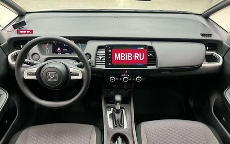 Honda Fit, 2021 год, 1 100 000 рублей, 9 фотография