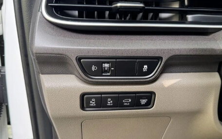 KIA Carnival, 2024 год, 4 700 000 рублей, 15 фотография