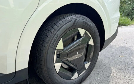 KIA Carnival, 2024 год, 4 700 000 рублей, 17 фотография