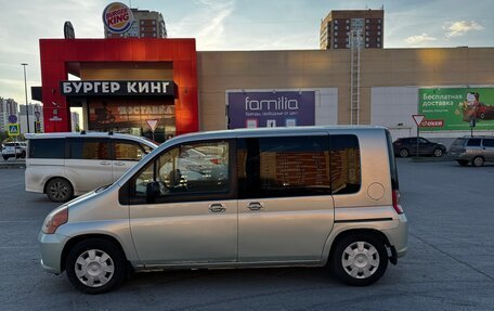 Honda Mobilio I, 2002 год, 340 000 рублей, 3 фотография