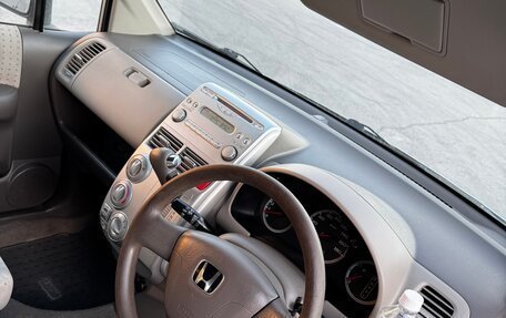 Honda Mobilio I, 2002 год, 340 000 рублей, 11 фотография