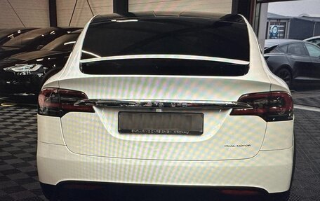 Tesla Model X I, 2019 год, 4 000 000 рублей, 20 фотография