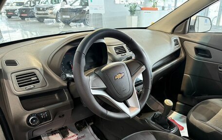 Chevrolet Cobalt II, 2013 год, 599 000 рублей, 8 фотография