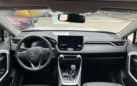 Toyota RAV4, 2026 год, 4 060 000 рублей, 9 фотография