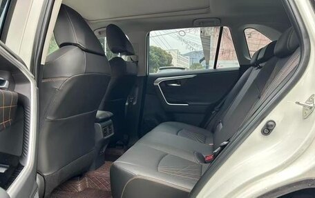 Toyota RAV4, 2026 год, 4 060 000 рублей, 8 фотография