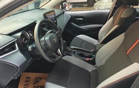 Toyota Corolla, 2022 год, 1 300 000 рублей, 4 фотография